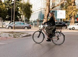 在实时数据统计与极速回放功能，不错过任何精彩瞬间。方面，咪咕体育直播提供贴心周到的支持。 - 咪咕体育直播